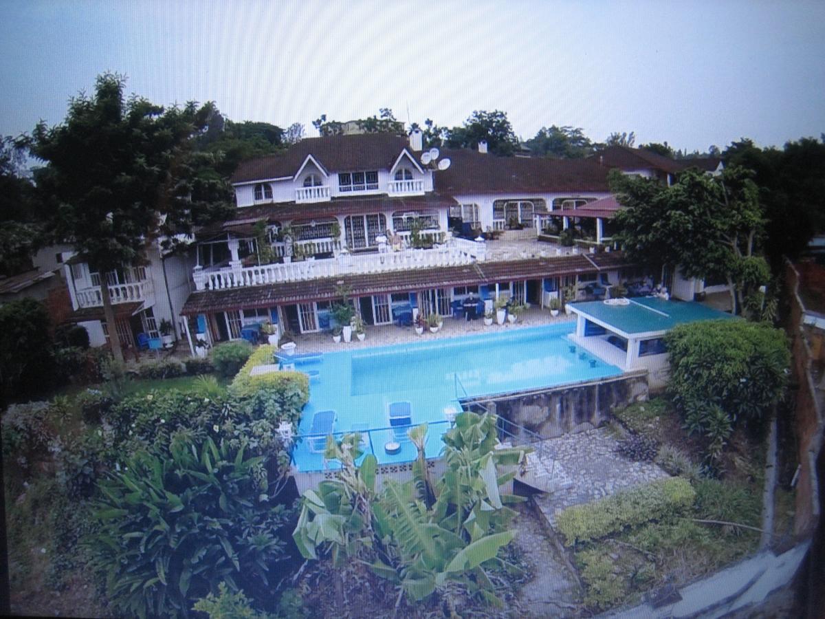 Hotel Restaurant Hellenique Appartements Kigali Esterno foto