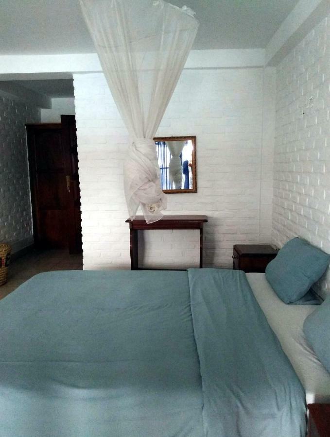 Hotel Restaurant Hellenique Appartements Kigali Esterno foto