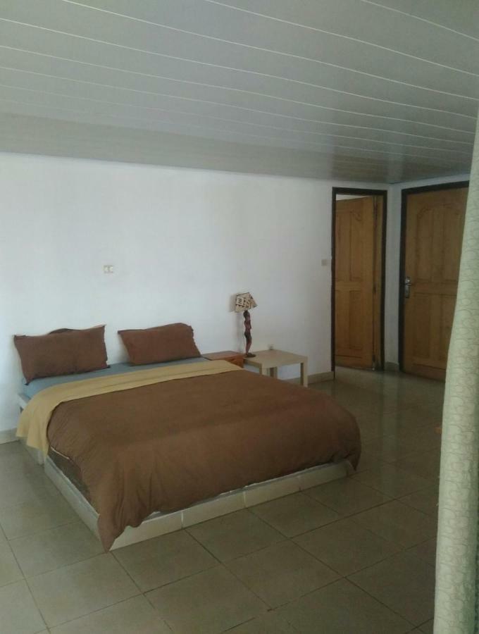 Hotel Restaurant Hellenique Appartements Kigali Esterno foto